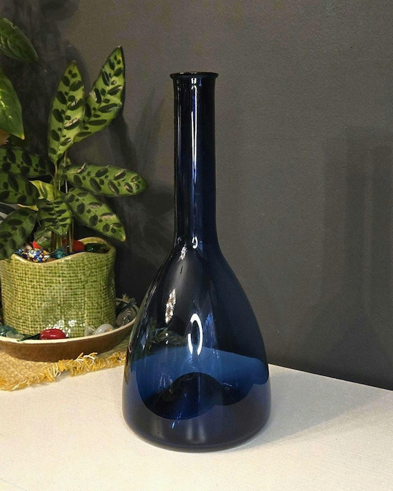 Vintage IKEA Holmegaard Blue Glass Vase – Scandinavian Modern Art Glass, Tall Bud Vase or Decanter 13