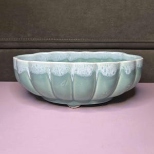 Vintage Mint Green Glazed Ceramic Planter – Mid Century Modern Scalloped Pottery Bowl – Retro Indoor Plant Pot Home Decor