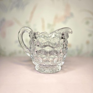 Fostoria Crystal Creamer – Vintage American Elegant Glass Pitcher – Cube / Cube Pattern Diamond Design – Collectible Barware & Table Decor
