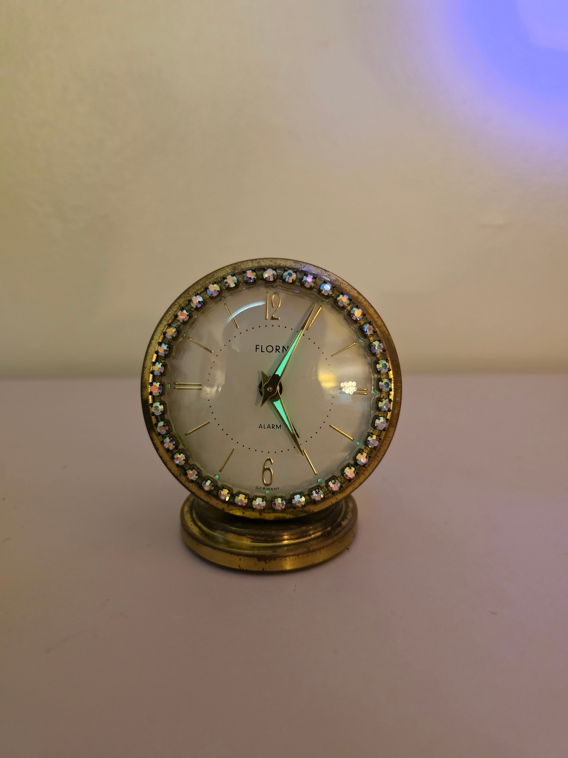 Vintage Florn Travelers Wind up Dial Gold Alarm Clock Rhinestone Design ...