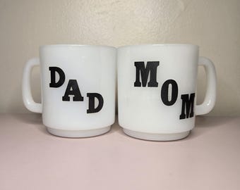 Vintage Glasbake Milk Glass DAD MOM Mugs Set | 1960s Sentiment Coffee Cups | Retro Gift for Parents | Matching White Milk Glass Mug Pair