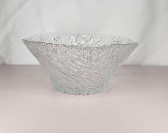 Vintage Finland Metsa by Pertti Kallioinen Lasisepat Mantsala Glass Salad Bowl