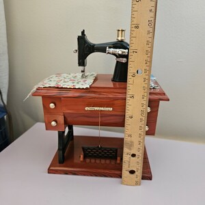 Miniature Sewing Machine Plastic Vintage Movable Music Box image 8