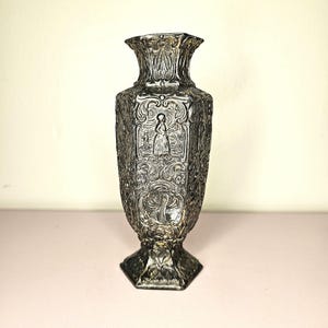 Vintage Dutch Silverplate Vase Windmill Repoussé Hexagon Pedestal Vase Holland Dutch Scene Metal Decorative Vase Cottage Farmhouse Decor