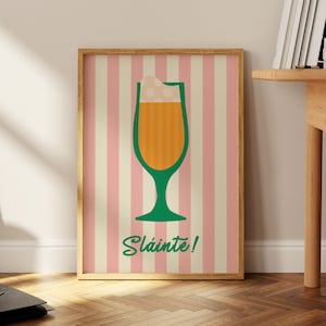 Sláinte Irish Cheers Bar Cart Decor Iers gezegde Cadeaus voor expats Cocktail Print Dopamine Decor Ierland Art Gaelic Print Happy Hour Wall Art