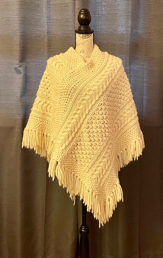 Vintage Hand Knit Wool Poncho/Cream Colored Wool P