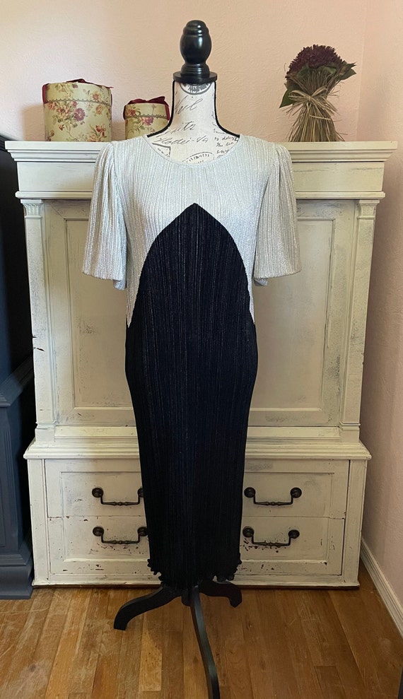 70s/80s Silver and Black Pleated Lame Formal Dress