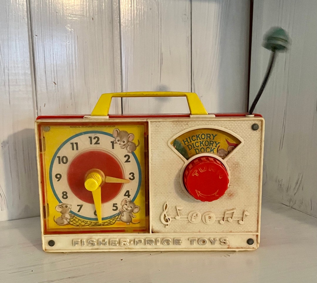 Vintage 1971 Fisher Price Hickory Dickory Dock Clock Radio/1970s Fisher