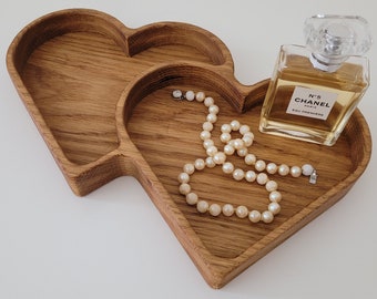 Bandeja de corazones de roble de madera dura para accesorios Decoración Vela Madera natural Día de San Valentín