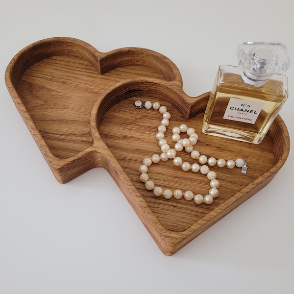 Bandeja de corazones de roble de madera dura para accesorios Decoración Vela Madera natural Día de San Valentín