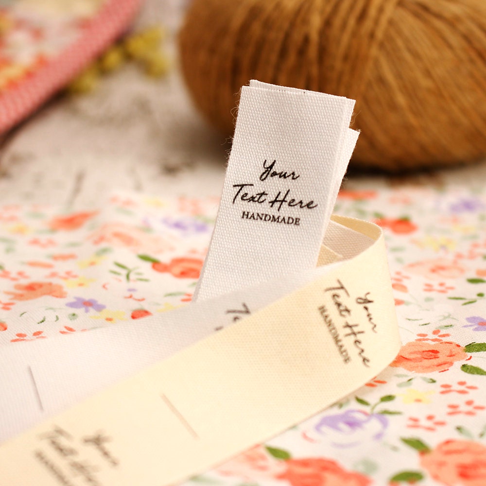20*60 mm Baumwolle mit Logo oder Text Nähzubehör Label,Anhänger für Stricksachen,Personalisiert,Handgemachtes Label,Geschenkanhänger