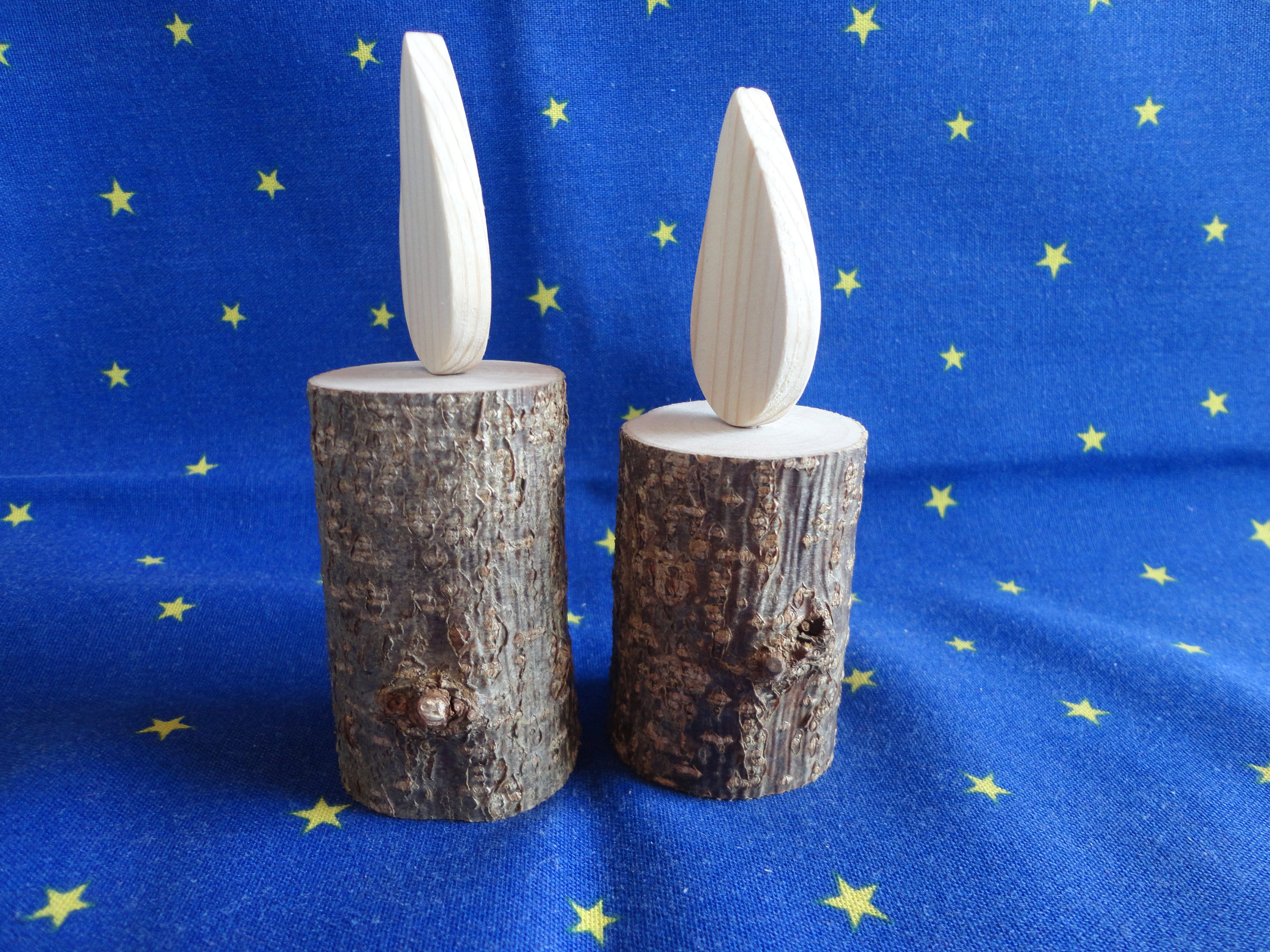 Holzkerzen 2er Set mit Rinde Natur
