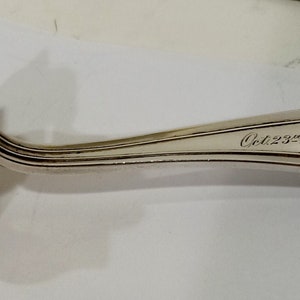 A Gift for Robin? 1916 Art Deco Sterling Silver Baby Pusher - Engraved