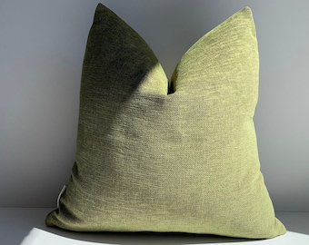 Olivgrönt linneörngott, texturerad kudde, Euro Sham