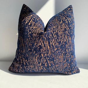 Marineblau und Rost Tier texturierter Chenille-Kissenbezug, dunkelblauer Zebra-flacher Bezug, dekorativer Euro Sham-Kissenbezug, 24x24