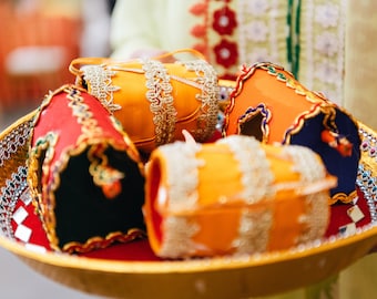 Mehndi Decor, Mehndi Plate Decor, Haldi, Mayoon, Dholki Decor, Shaadi Decor, Doli Decor, Mehndi Tray, Mehndi Thaals, Thaal