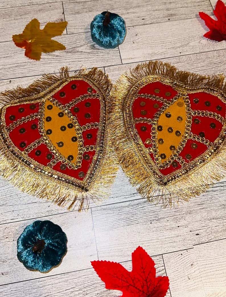 Red Leaf Pair