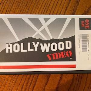 Hollywood Video Authentic VHS Rental- UFC: The Ultimate Ultimate 2