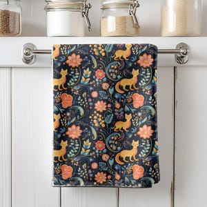 Bohemian Paisley Tea Towels - Decorative Kitchen Towels, Farmhouse Dish Cloths, Unique Hand Towels, Vintage Dish Towels, Floral Tea Towel