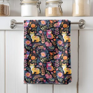 Bohemian Paisley Tea Towels - Decorative Kitchen Towels, Farmhouse Dish Cloths, Unique Hand Towels, Vintage Dish Towels, Floral Tea Towel