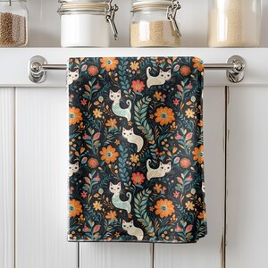 Bohemian Paisley Tea Towels - Decorative Kitchen Towels, Farmhouse Dish Cloths, Unique Hand Towels, Vintage Dish Towels, Floral Tea Towel