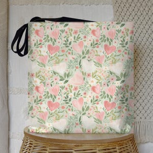 Floral Hearts Tote Bag: Pink & White Flower Design