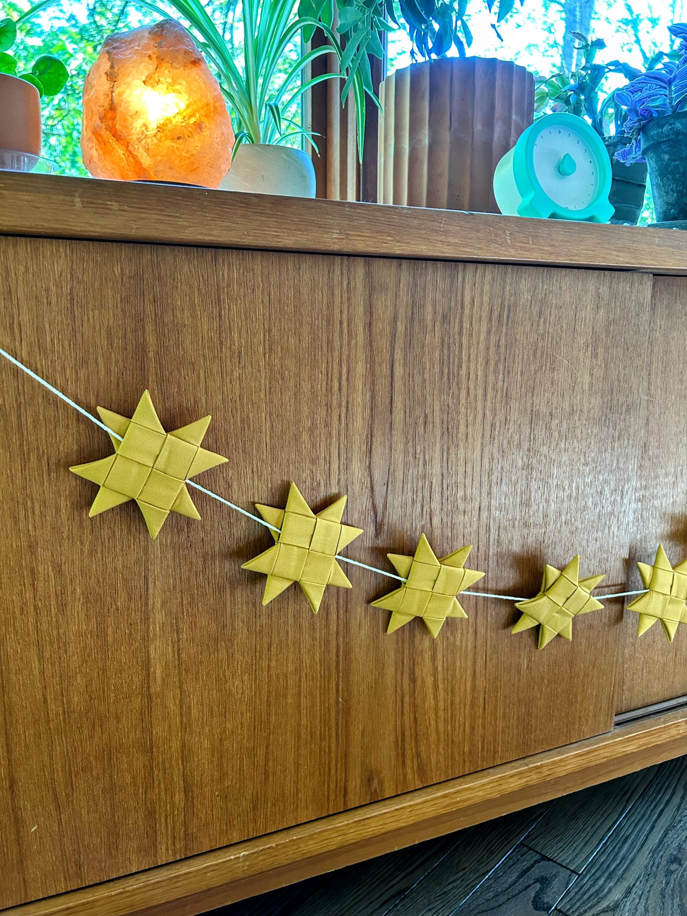 Curated visual reference: Yellow Scandinavian Star Garland Photo Inspiration