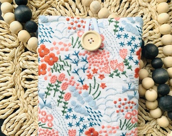 Blue Pink Floral Embroidered Kindle Sleeve, Ereader sleeve, kindle oasis sleeve, ipad mini sleeve, bookish accessories, bookish gifts