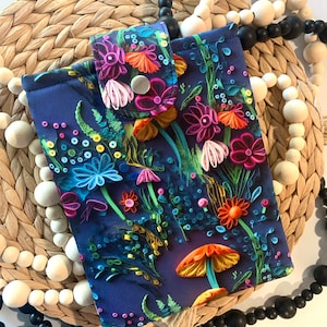 Paper mushroom garden kindle Sleeve, Kindle Oasis Sleeve, Kindle paperwhite sleeve, ereader sleeve, padded kindle case,