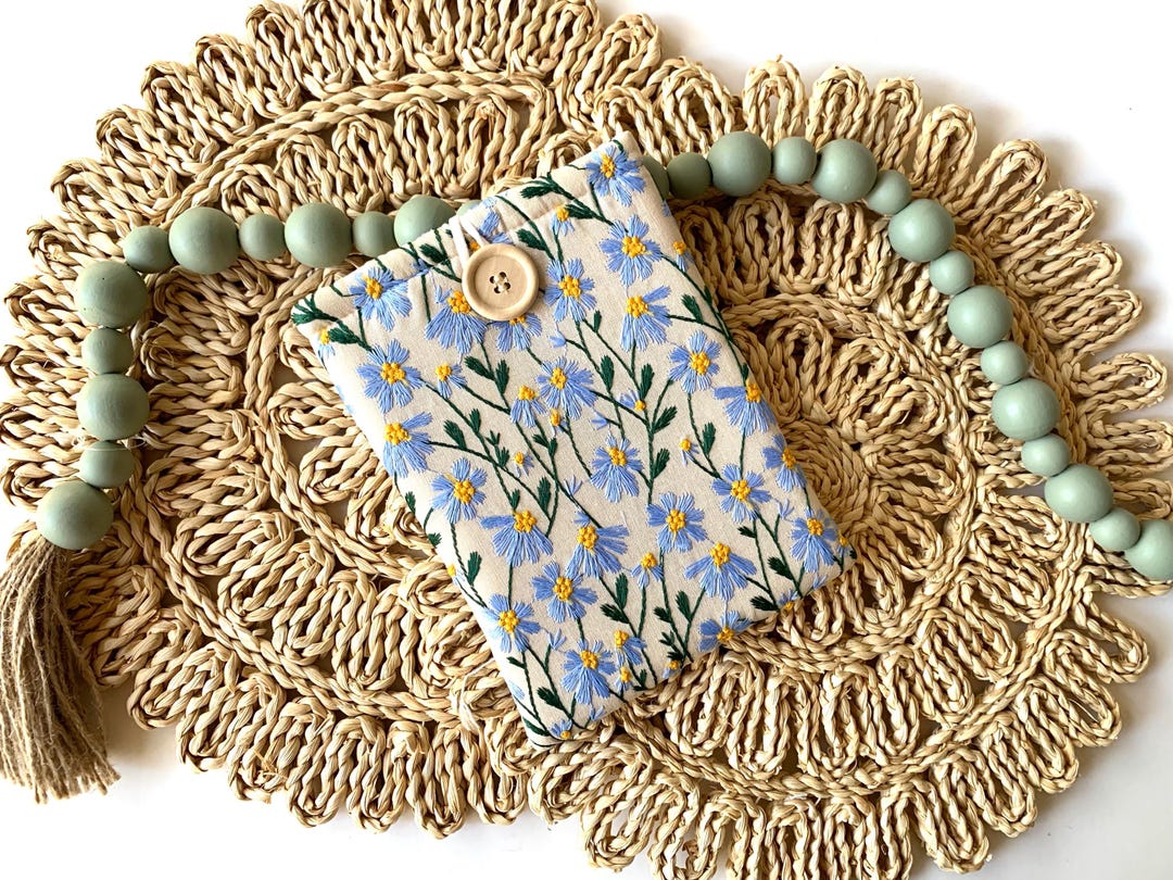 Blue Beige Daisy Embroidered Book Sleeve, Kindle Sleeve, Ereader Cover ...