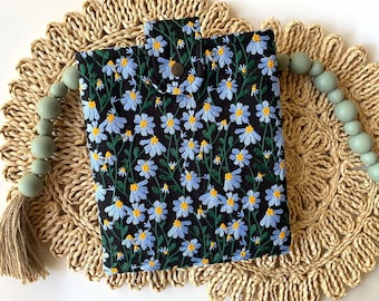 Blue Black Daisy Embroidered Book Sleeve, Padded Case, kindle sleeve, book sleeve, Protective Cover Book Gift, zipper closure