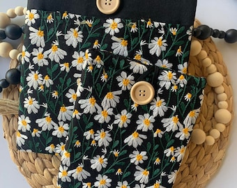 Black and White Daisy Set/Kindle sleeve and book sleeve set, Padded Kindle sleeve, book sleeve, kindle paperwhite case, tablet sleeve