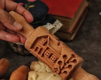 Rodillo de madera para galletas con diseño de casa escandinava: rodillo en relieve para hornear en Navidad y galletas navideñas