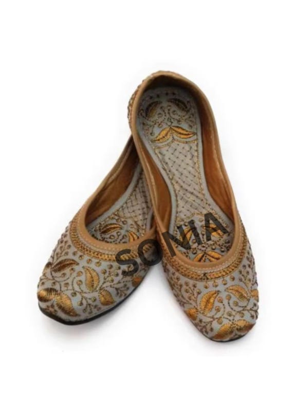 Embroidered Indian Jutti: Handmade Khussa Shoes