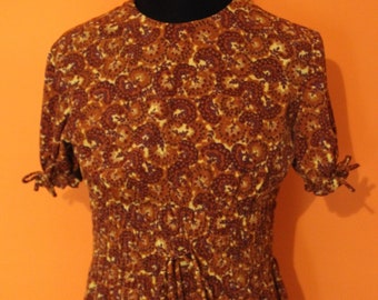 Vintage Dress, 70s,  deadstock, velvet, NWT, 60s and 70s flowers design