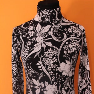 Vintage turtleneck jersey, deadstock, sixties, 1960s, flower, mod, hippie