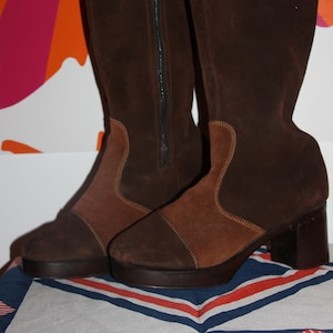 70s vintage boots, suede platform boots, deadstock, gogo boots, northern soul,mod, 60s