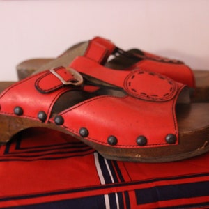 70s vintage platform woden sandals , hippie, 70s, disco, deadstock