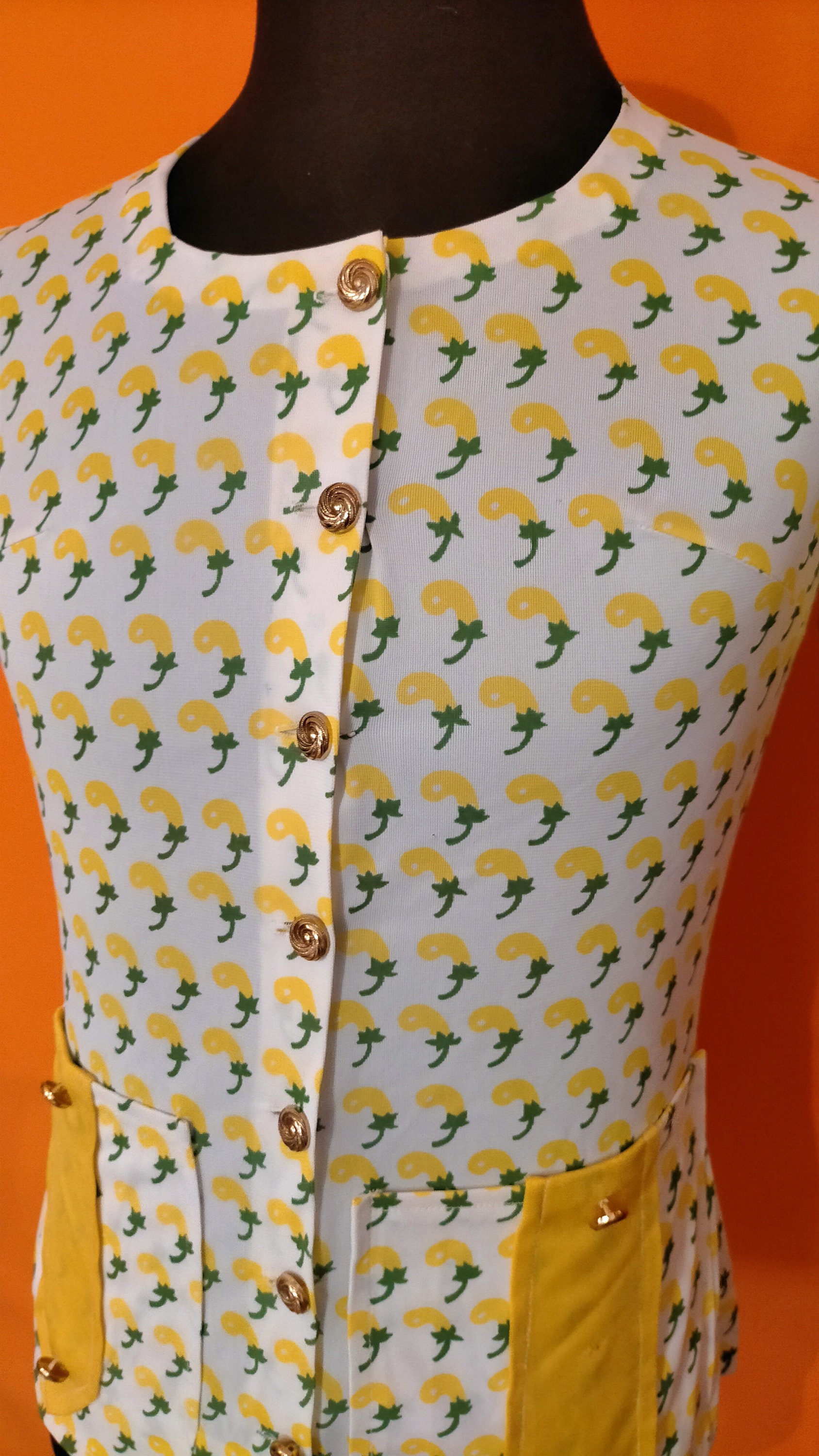 60s vintage jersey, deadstock, nwt, mod, sixties,eggplant, pop, yellow