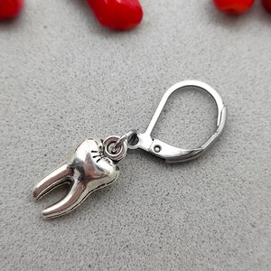 Boucle d’oreille dentaire, Boucles d’oreilles dentaires, Boucles d’oreilles dentaires, Bijoux dentaires, Cadeau dentiste, Dent humaine, Boucle d’oreille en argent, Boucles d’oreilles pour hommes, Oreilles pendantes