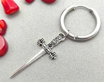 Boucle d’oreille en cerceau d’argent, Boucle d’oreille d’épée, Pour hommes, Cerceau d’arme, Cerceau d’épée simple, Accessoires pour hommes, Cadeau de petit ami, Couteau pendant, Pour lui, unisexe