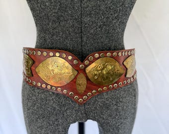 Vintage 60s moroccan belt with metal and stud details