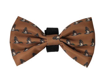 Hunting Dog Bow - Duck Hunting Dog Bow Tie, Boy Dog Bow Tie, Boy Puppy Accessories, Duck Hunter Gift