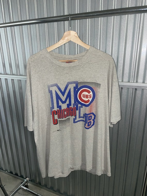 Vintage Chicago Cubs Tee