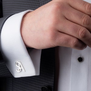 Sterling Silber Initial Manschettenknöpfe Personalisierte Name Manschettenknöpfe Bräutigam & Groomsmen Geschenke Elegante Hochzeitsaccessoires, Einzigartiges Geschenk für Ihn Bild 6