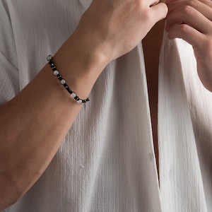 Sophisticated Hematite and Cat's Eye Stone Bracelet for Timeless Elegance - Adjustable Fit - Gift for him boyfriend birthday
