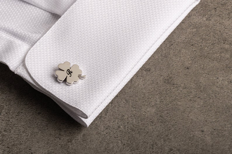 Four Leaf Clover Cufflinks Personalised Engraved Initial Cufflinks Customized Cufflinks Groom Wedding Cufflinks Wedding Gift zdjęcie 1