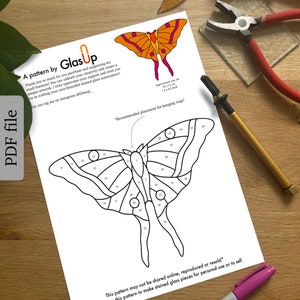 Stained Glass Pattern Moth, Digital Download, Moth Stained Glass Pattern, PDF