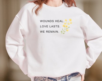 Le sweat-shirt Nightingale, la chemise Kristin Hannah, Wound Heal Love Lasts We Remain, la chemise d’amoureux des livres, le cadeau bookish, le cadeau pour les amateurs de livres