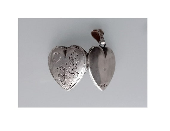 c.1910 Antique Sterling Silver Heart Photo Locket… - image 5